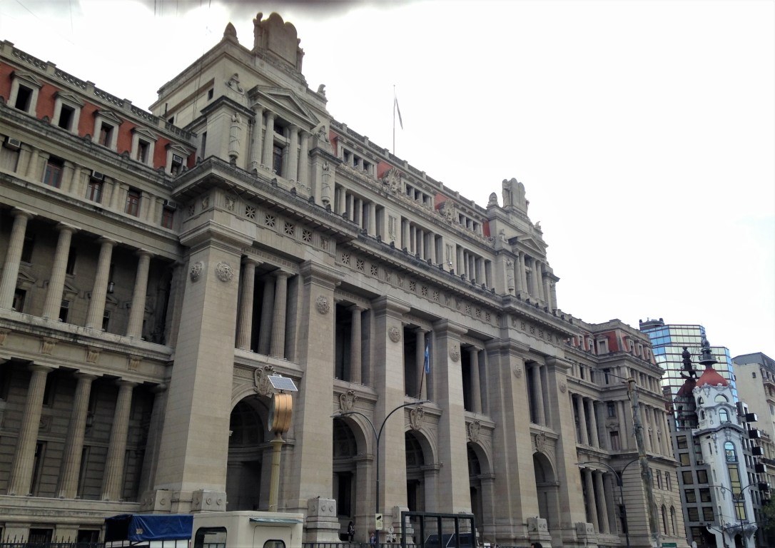 PALACIO DE LOS TRIBUNALES