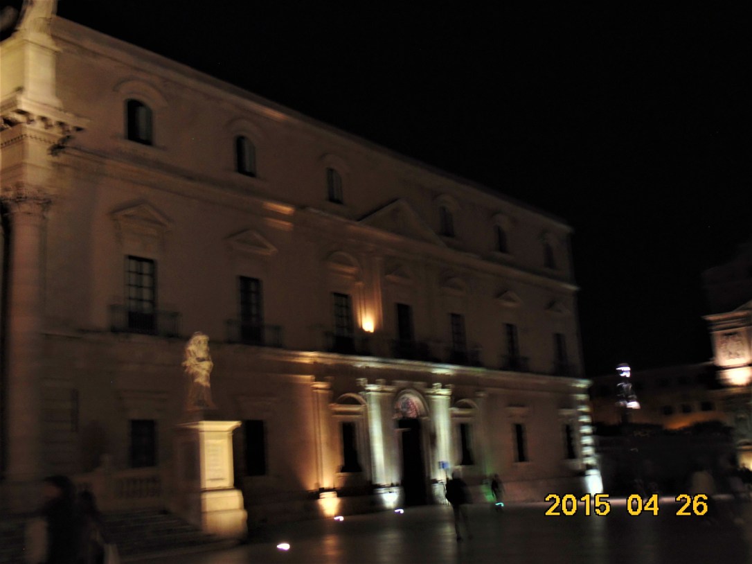 PLAZA ARQUIMEDES SIRACUSA